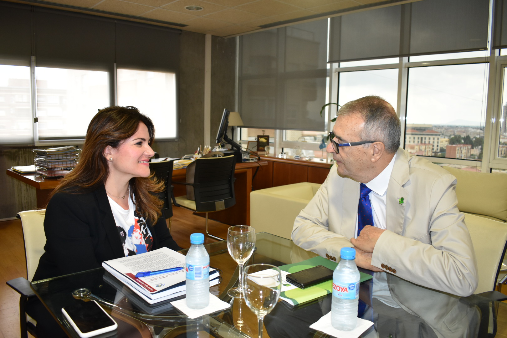La consejera de Educación se rúne con el presidente de Plena Inclusión Región de Murcia