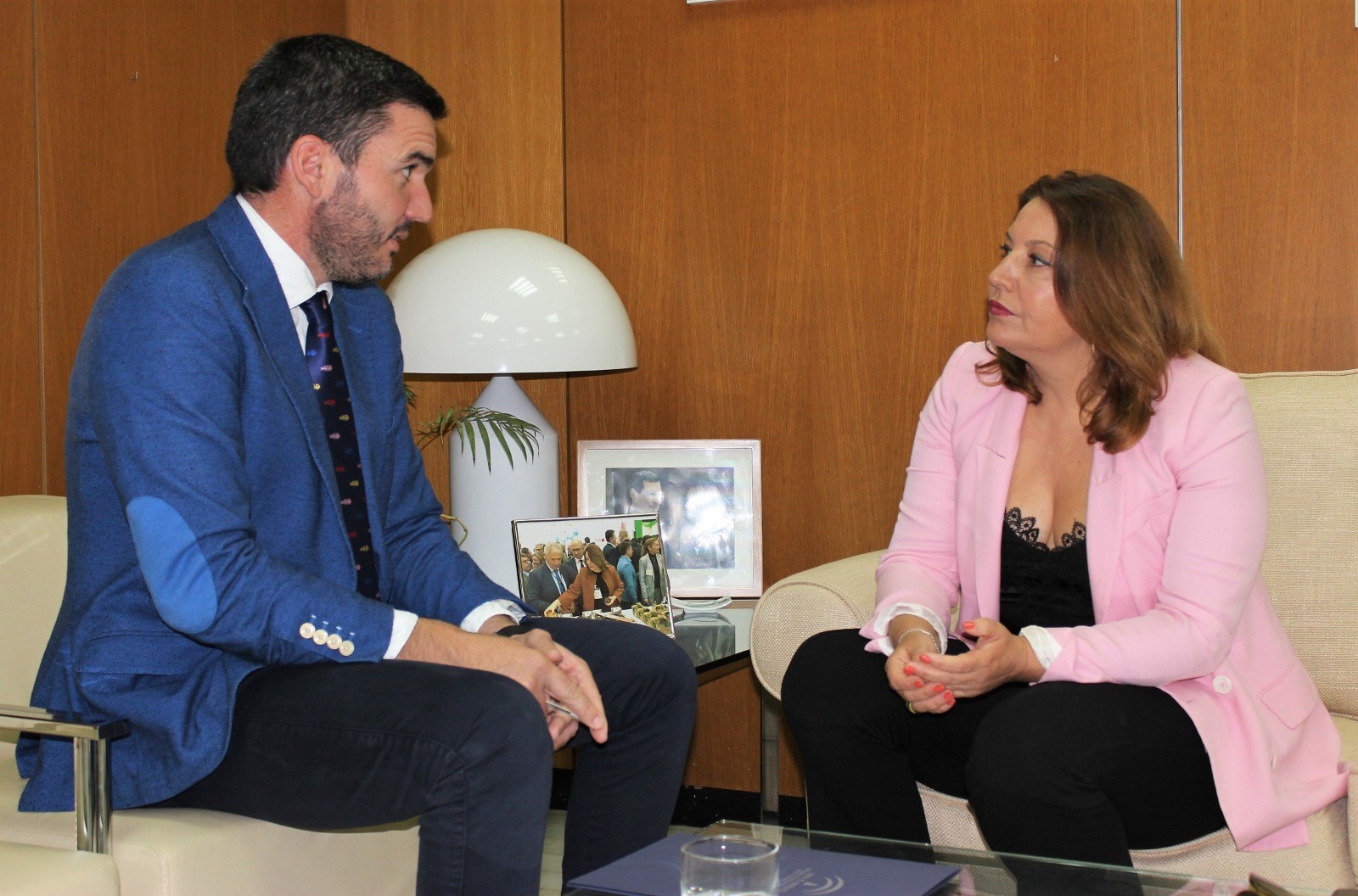 Antonio Luengo se reúne con la consejera de Agricultura, Ganadería, Pesca y Desarrollo Sostenible de la Junta de Andalucía, Carmen Crespo