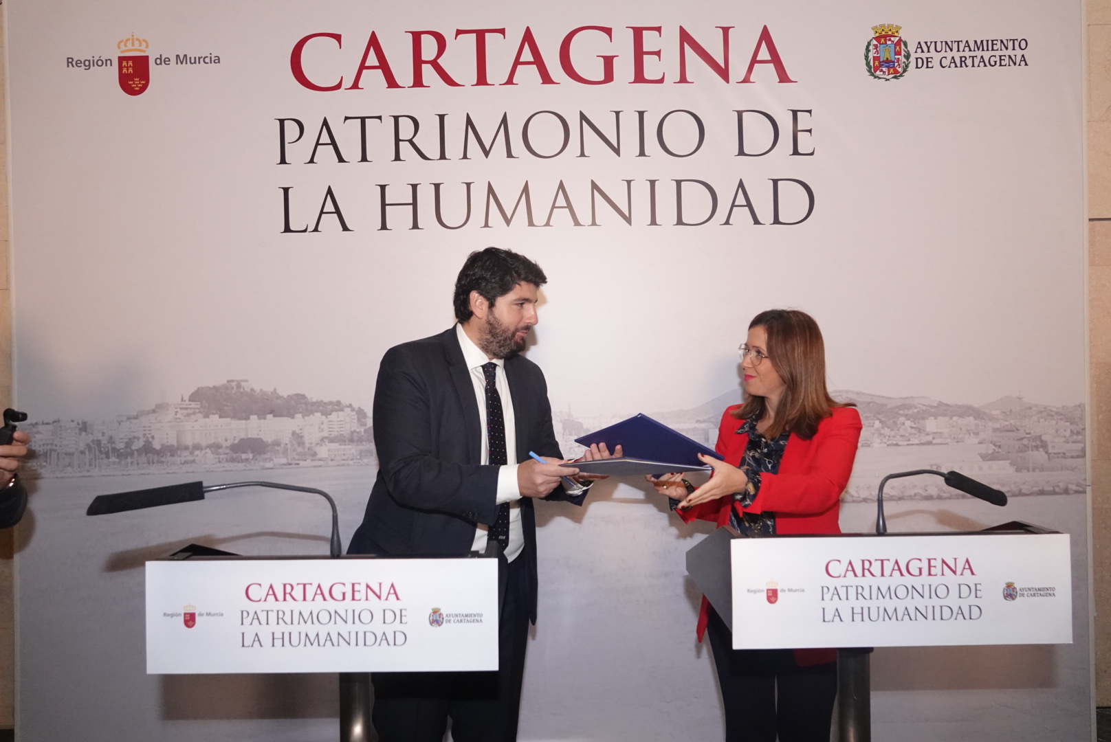 Firma del Protocolo de colaboración entre Comunidad Autónoma y Ayuntamiento de Cartagena para promover la declaración de la ciudad como Patrimonio Mundial de la Humanidad por la Unesco