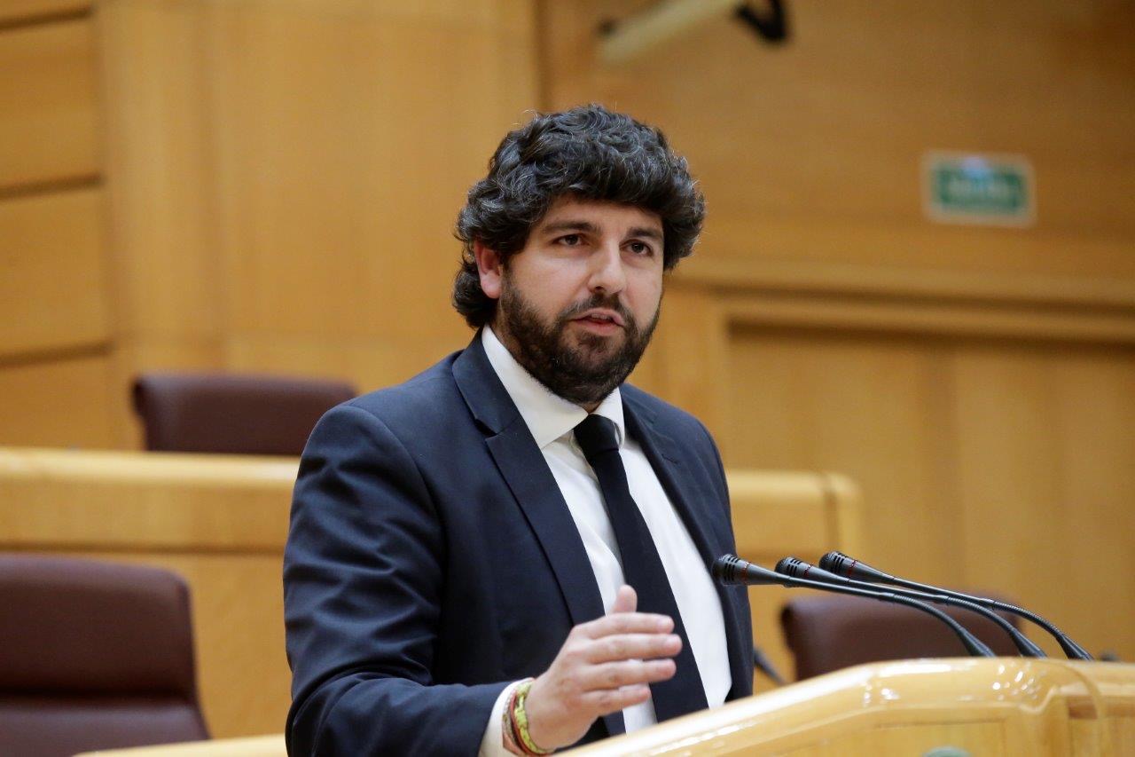 El presidente de la Región de Murcia, Fernando López Miras, participa en la comisión general de comunidades autónomas del Senado