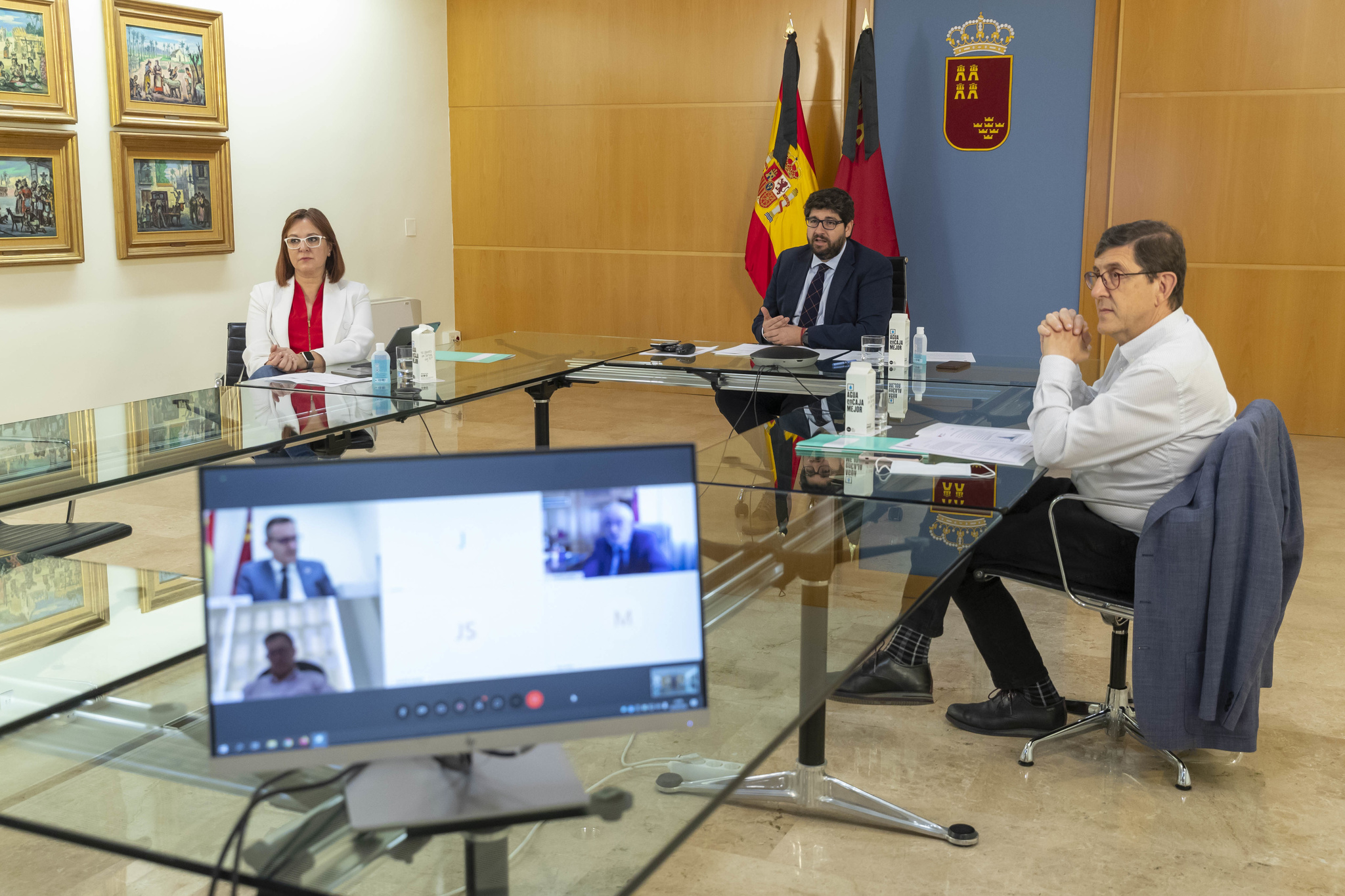 El presidente López Miras se reúne con alcaldes y portavoces para informar de la solicitud de la Región de Murcia de pasar a Fase 3 de la desescalada (2)