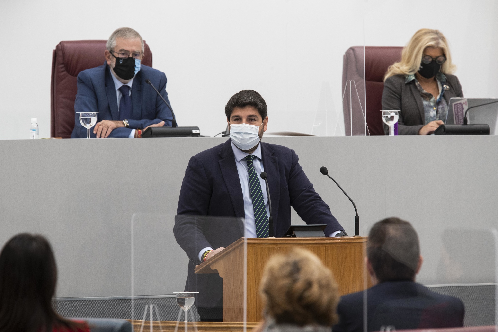El presidente López Miras, durante su comparecencia en la Asamblea Regional para informar de la gestión de la pandemia por covid-19