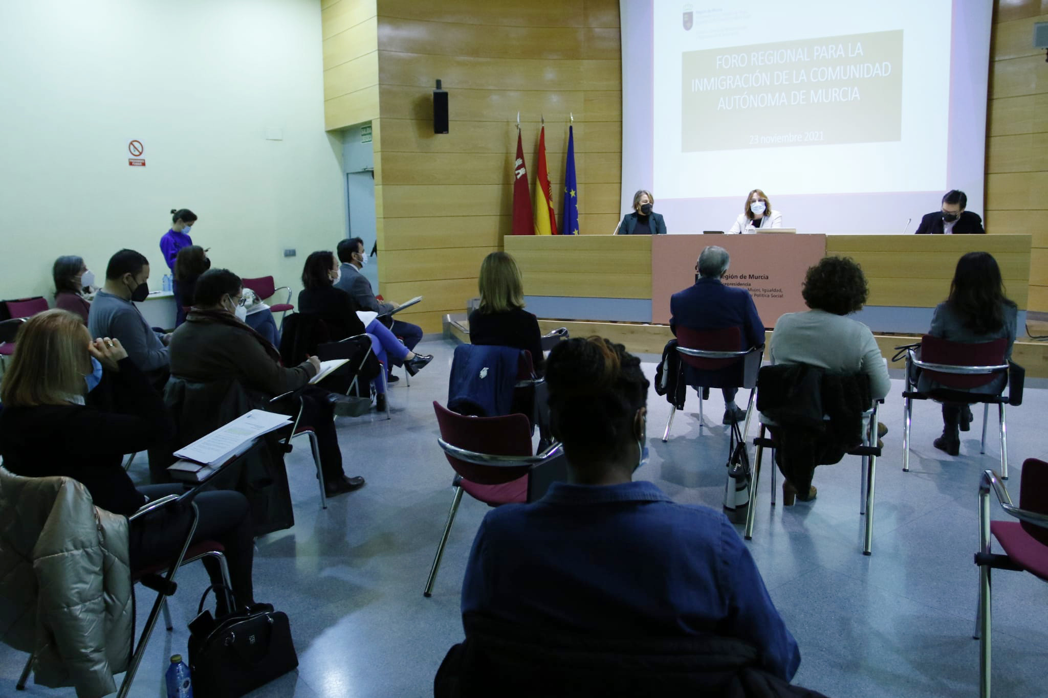 Isabel Franco abre el Foro de la Inmigración de la Región de Murcia