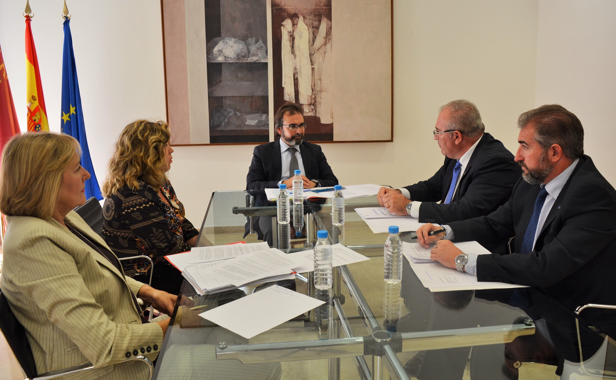 El consejero de Presidencia y Fomento, Pedro Rivera, se reunió con el presidente de la Asociación de Víctimas del Terrorismo, Alfonso Sánchez