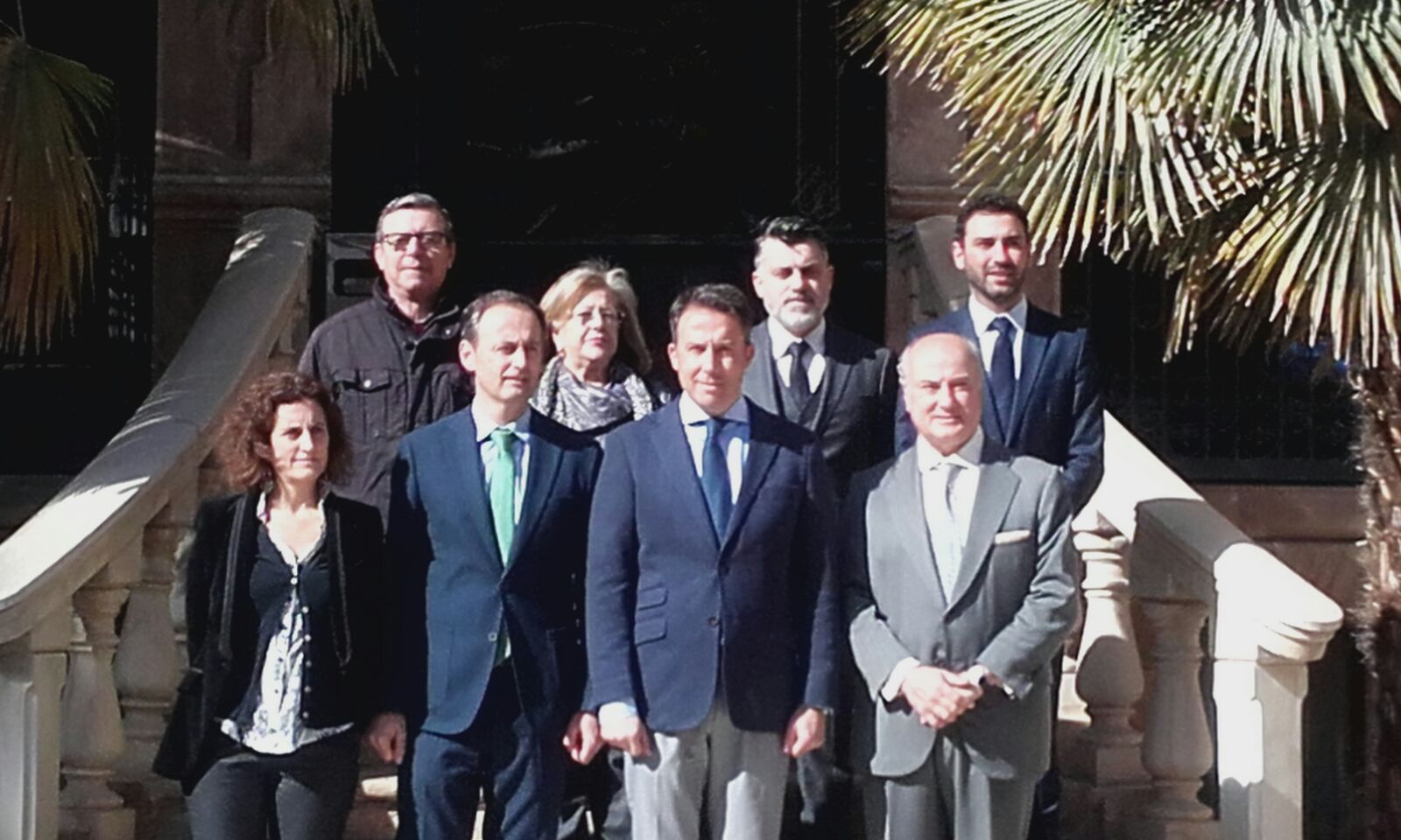 Fotografía de familia de la presentación del congreso internacional 'Patrimonio cultural y catástrofes: Lorca como referencia'