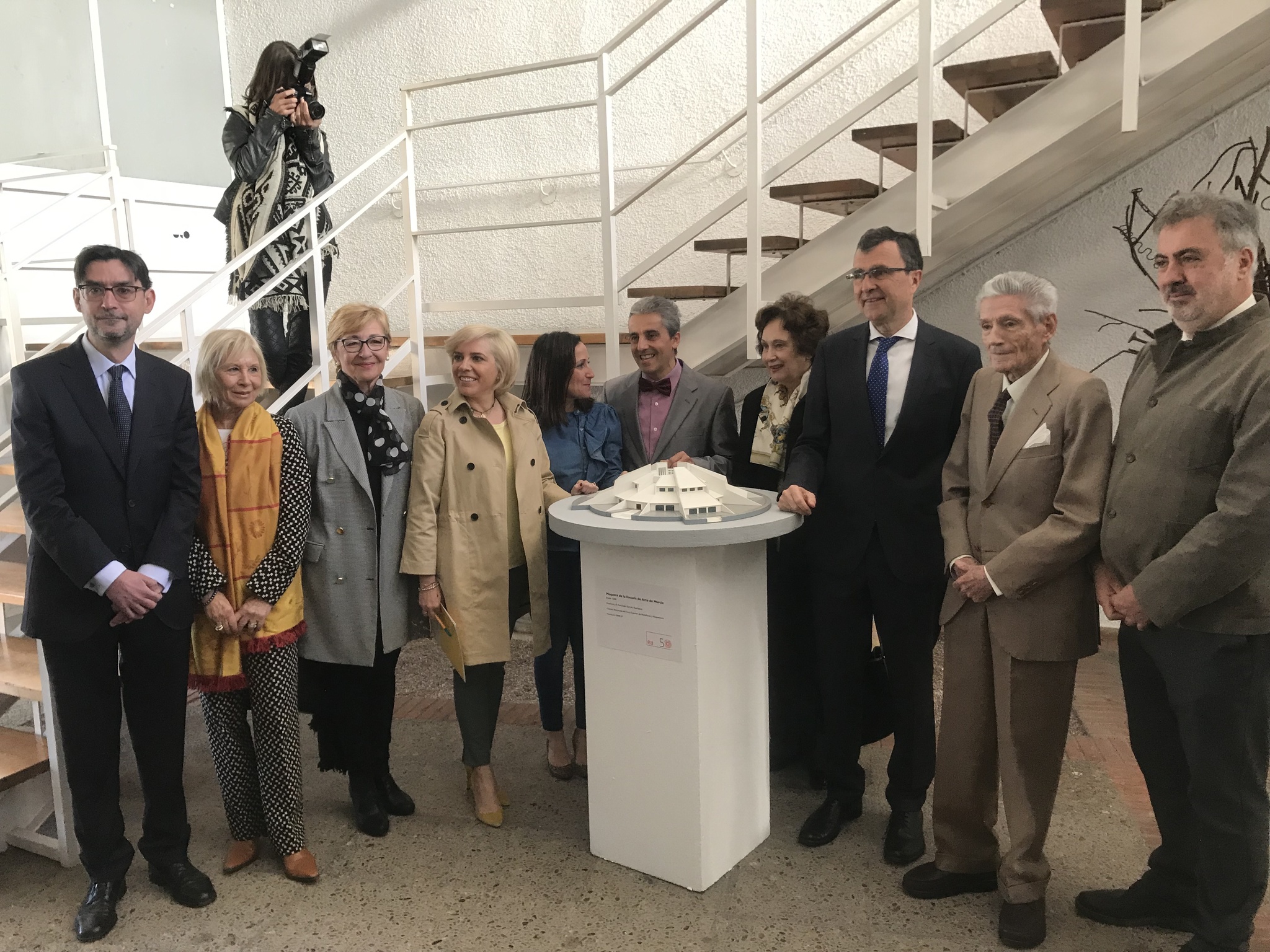 Martínez-Cachá presenta los actos organizados por la Escuela de Arte de Murcia con motivo del 50 aniversario del edificio