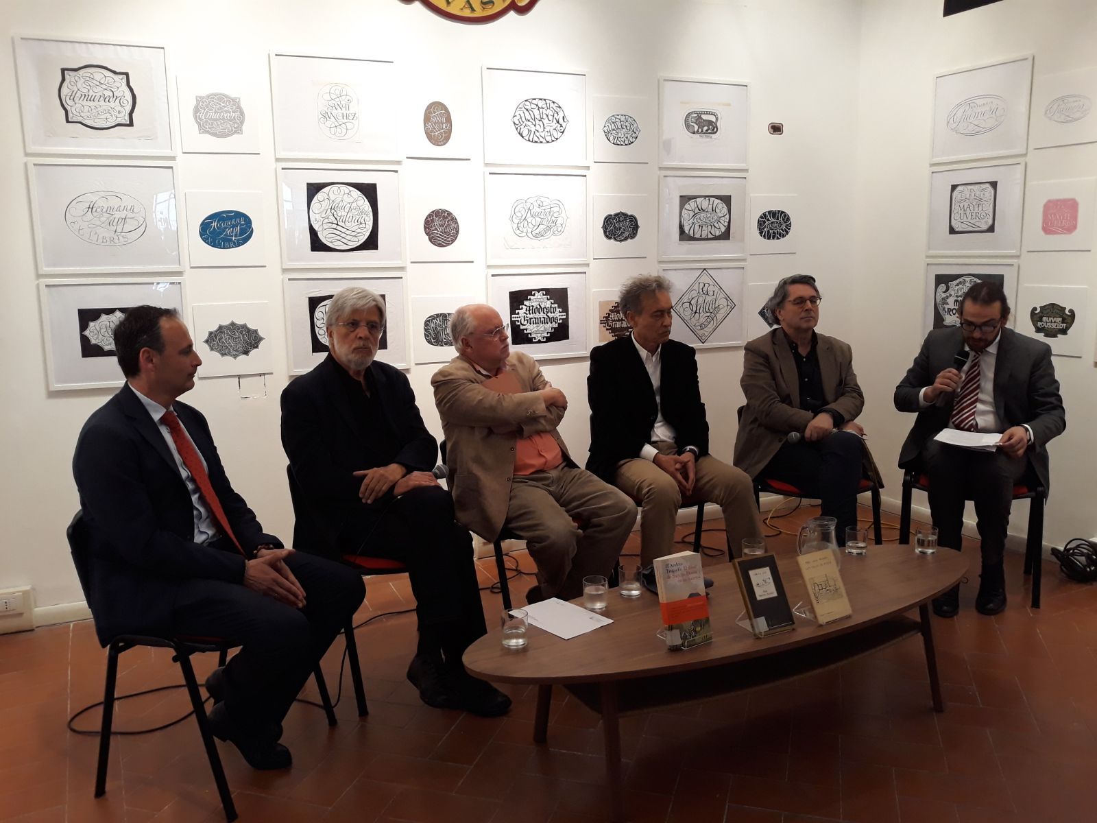 Imagen de la mesa redonda protagonizada por creadores murcianos en el Instituto Cervantes en Roma