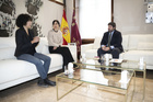 López Miras recibe en San Esteban a las cineastas murcianas candidatas a un Goya por el corto 'Sorda'