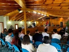 La directora del SEF, Marisa López, visitó a los alumnos que han participado en el programa. (2)