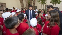 López Miras recibe a los niños y profesionales participantes en las 'XXX Jornadas de Formación en Hemofilia' (1)
