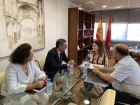 La consejera de Educación se reúne con el rector de la Universidad de Murcia para considerar nuevos escenarios de colaboración