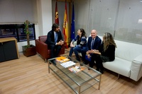 Miguel Motas se reúne con representantes de Fasen (Federación de Asociaciones de Familias de Personas Sordas de la Región de Murcia)