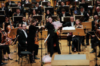 Imagen de la violinista Kristina Suklar con la Orquesta Sinfónica de la Región de Murcia en un concierto celebrado el pasado año