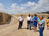 Antonio Luengo, junto a la alcaldesa de Puerto Lumbreras, visitó el Camino de Góñar