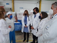 El consejero de Empleo, Investigación y Universidades visitó el centro especial de empleo Ilunion de la ONCE, Organización Nacional de Ciegos Españoles, en Cartagena