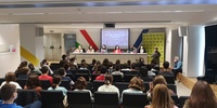 Estudiantes de Secundaria participaron en la jornada "Ciencia y tecnología en femenino", organizada por el Instituto de Fomento