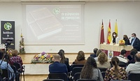 La consejera Campuzano, en la jornada inaugural de la presentación de los proyectos de investigación de los alumnos de bachillerato del Instituto...
