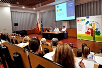 El consejero de Economía, Hacienda y Administración Digital, Luis Alberto Marín, durante el encuentro de trabajo con una treintena de municipios ...
