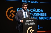 López Miras inaugura la quinta edición del Congreso Costa Cálida Sport Business (2)