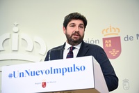 López Miras, durante la comparecencia en la que ha anunciado la remodelación del Gobierno de la Región de Murcia