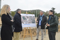 El consejero de Fomento e Infraestructuras, José Ramón Díez de Revenga, junto al alcalde Pliego, Antonio Huéscar, presenta las obras de mejora de...