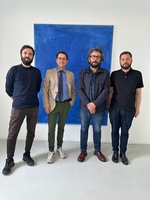 De izquierda a derecha, el pintor Miguel Marina; el director del ICA, Manuel Cebrián; el comisario de la muestra, Ángel Calvo; y el coordinador del...