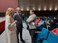 El consejero de Educación, Formación Profesional y Empleo, Víctor Marín, inauguró la jornada de presentación del programa T-Sigo.