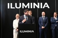 López Miras inaugura las nuevas instalaciones de Iluminia Solutions (2)