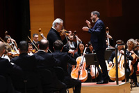 Imagen del concierto de la Orquesta Sinfónica de la Región de Murcia con el violinista Vadim Repin y dirección de César Álvarez en el Festival 'Musika...