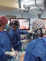 El hospital Santa Lucía ha aplicado una nueva técnica para la reparación de hernias de gran tamaño.
