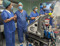 Un equipo del Hospital da Luz de Lisboa visita la Arrixaca para formarse en oxigenación por membrana extracorpórea (1)