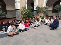 El consejero de Educación, Formación Profesional y Empleo, Víctor Marín, visitó a los alumnos del IES Licenciado Cascales de Murcia que participan...