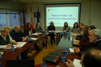 La consejera de Educación y Universidades, María Isabel Sánchez-Mora, presidió hoy la mesa de Educación concertada de la Región de Murcia