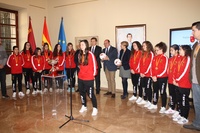 El presidente de la Comunidad recibe a la selección murciana femenina sub-17 de fútbol sala (3)