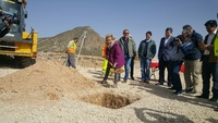La consejera pone la primera piedra de las obras se modernización de la Comunidad de Regantes Campo Alto de Lorca
