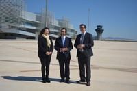 El consejero de Fomento durante la visita al Aeropuerto Internacional de la Región de Murcia
