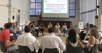 La consejera de Educación, Juventud y Deportes, Adela Martínez-Cachá, presidió la reunión de la Comisión de Directores de Enseñanza Infantil y Primaria.