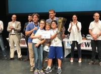 Alumnos de un centro educativo de Madrid, ganadores de la categoría Regular Elementary de la olimpiada nacional de robótica