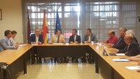 El consejero de Agua se reúne con representantes de los partidos politicos PP, PSOE y Ciudadanos para trabajar en el documento del Pacto Regional del Agua