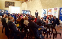 El director general Manuel Pleguezuelo participa en el diálogo ciudadano de Normandía