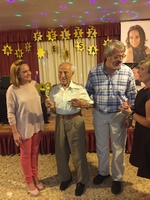 Familia reconoce el "envejecimiento activo" de un mayor de 103 años de Murcia