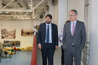 El presidente de la Comunidad, Fernando López Miras, visita las instalaciones del Grupo Diego Zamora, fabricante de Licor 43 (4)