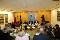 Fernando López Miras recibe a representantes del Comité Español de Personas con Discapacidad de la Región (2)