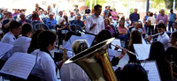 Los miembros de la banda de la Asociación de Amigos de la Música de Alcantarilla, durante uno de sus conciertos