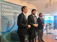 El presidente de la Comunidad, Fernando López Miras, presenta el proyecto 'La Manga 365'