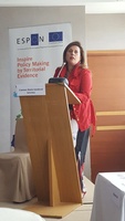 La directora general Carmen María Sandoval durante la presentación de su ponencia.
