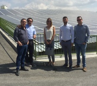La directora general de Energía y Actividad Industrial y Minera, Esther Marín, visitó hoy en Lorca la empresa Pavimentos Asfálticos Lario, que ha recibido una subvención de la Comunidad para adecuar sus instalaciones con energías renovables (II)