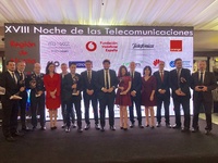 López Miras asiste a la XVIII Noche de las Telecomunicaciones (1)