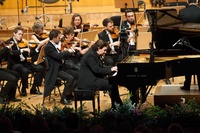 La Orquesta sinfónica de la Región de Murcia y el pianista Paris Tsenikoglou