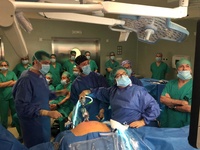 Nuevo tratamiento quirúrgico para el cáncer de colon en hospital Reina Sofía